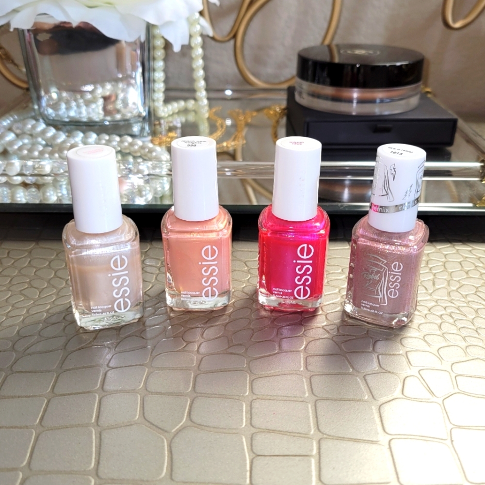 Bundle Polishes ESSIE